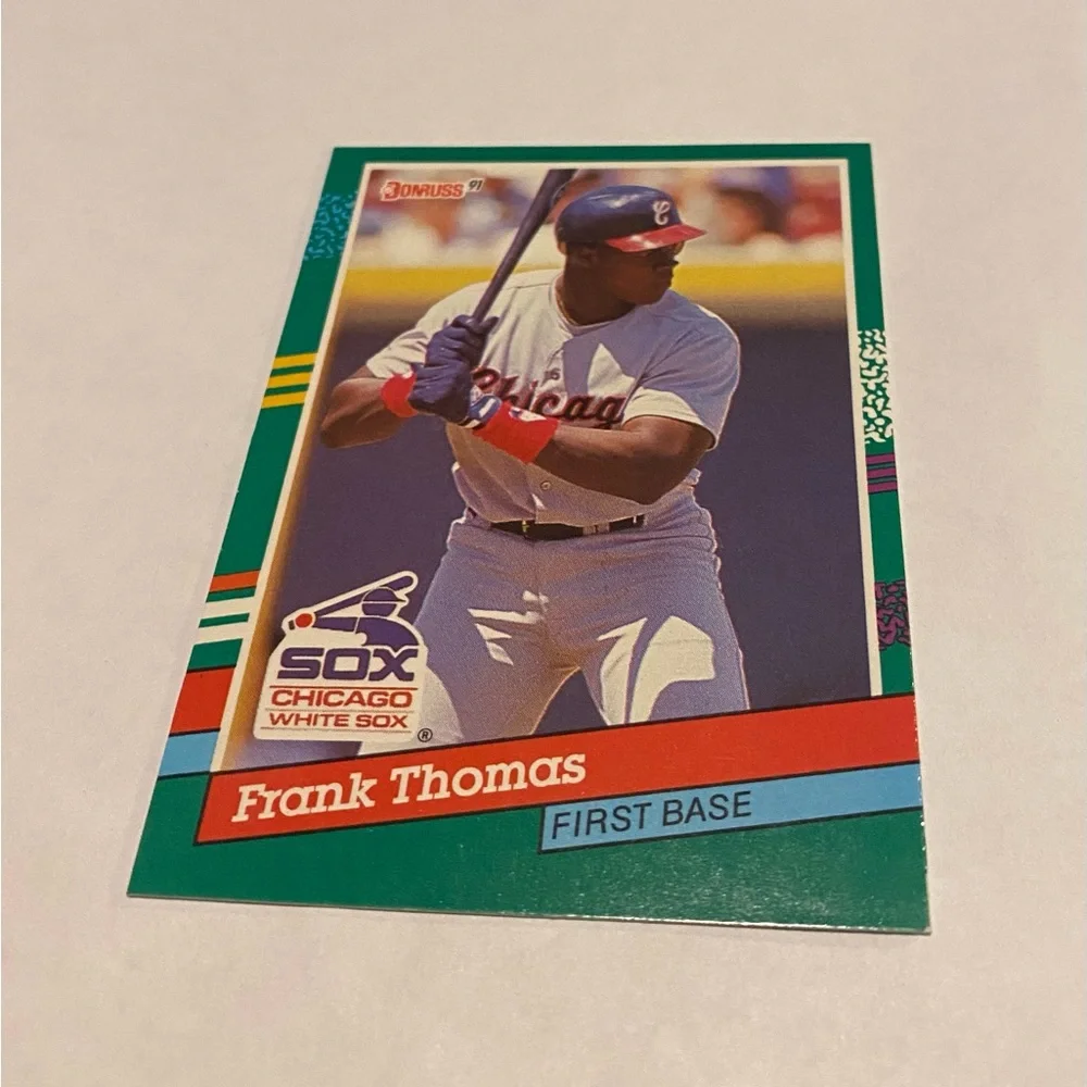 Frank Thomas RC Rookie Error 1990 Donruss Baseball Card (no period after inc)